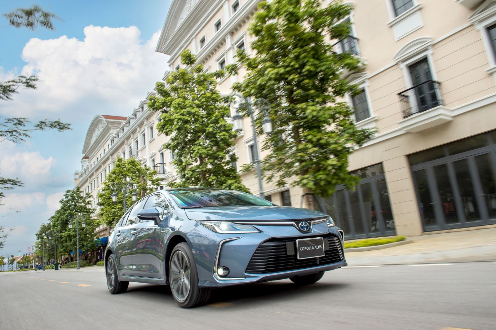 Đánh giá chi tiết Toyota Corolla Altis 2022 ngập tràn tiện nghi - Ảnh 2