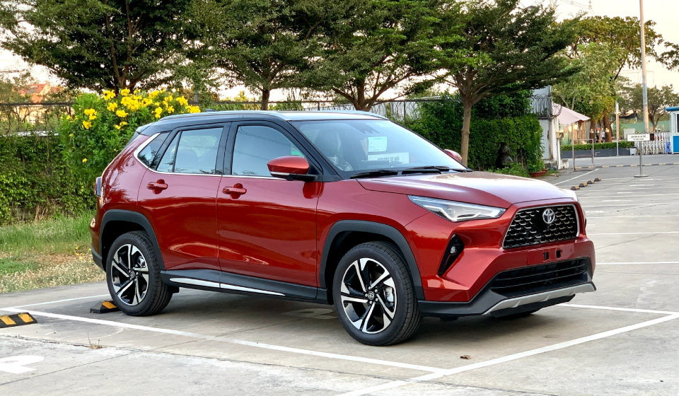 giá xe Yaris Cross 2026