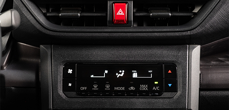 Avanza Premio - Ảnh 13