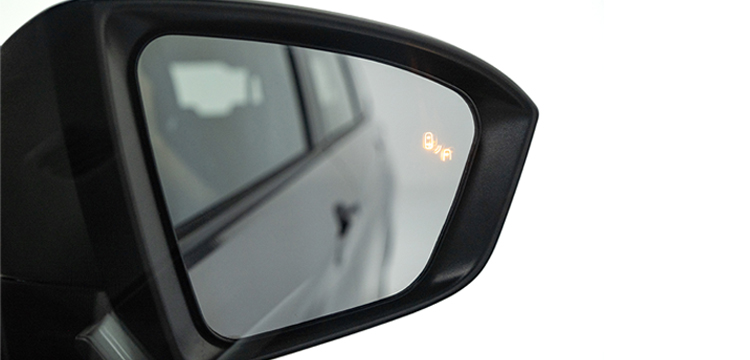 Avanza Premio - Ảnh 21